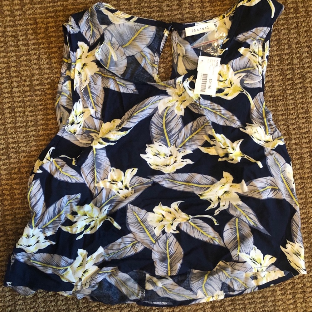 VACAY READY NEW Hawaiian cropped tank